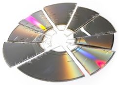 broken-dvd-game-disc