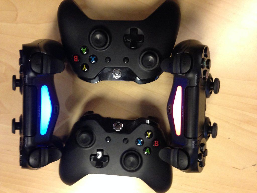 Here's an Uncomfortably Close Comparison Between the PS4's DualShock 4 ...
