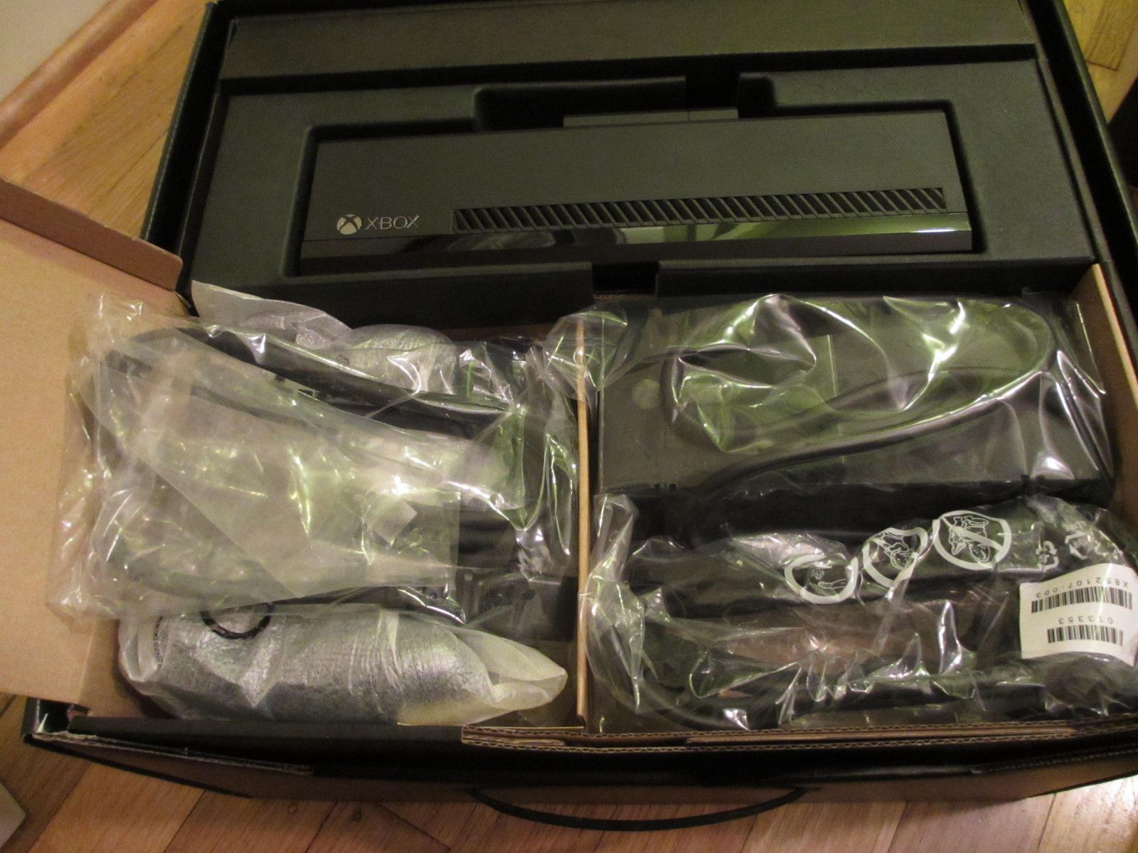 Special White Xbox One Made for Microsoft's Team For Sale on eBay for