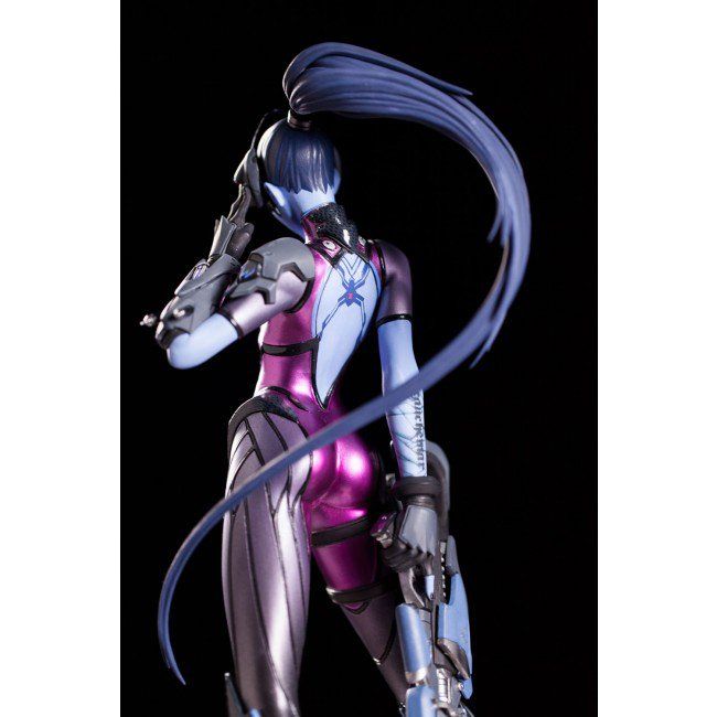 Blizzard Aims Sights on Widowmaker for Its New Overwatch Statue