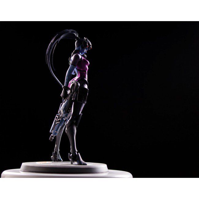 Blizzard Aims Sights on Widowmaker for Its New Overwatch Statue