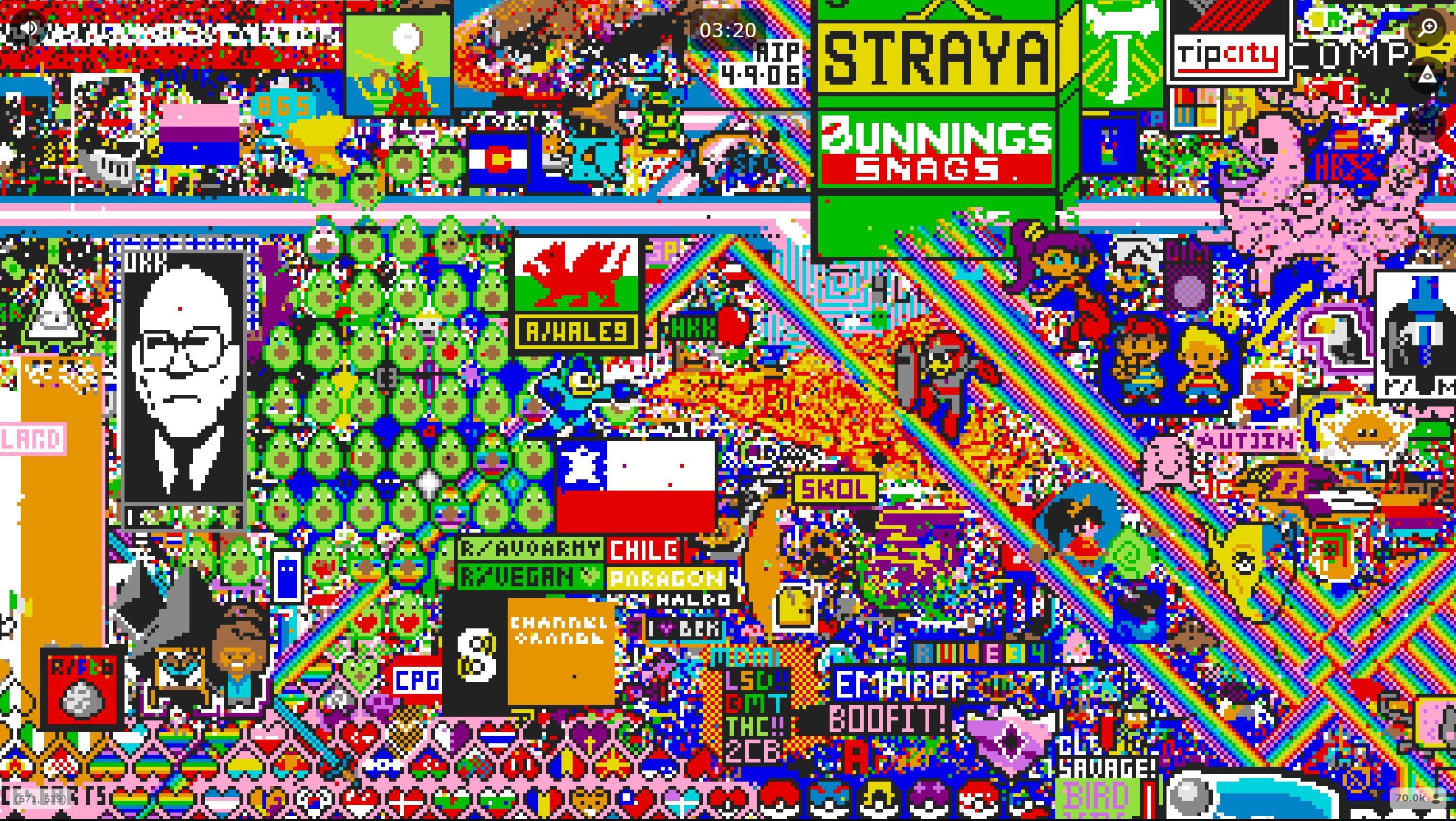 Reddit's r/Place is the Best Multiplayer "Game" Experience I've Had All