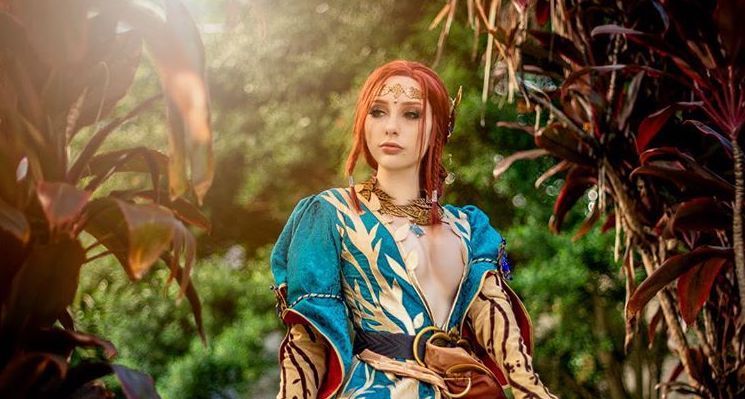 The Witcher 3 Cosplay Captures the Magic of Triss Merigold