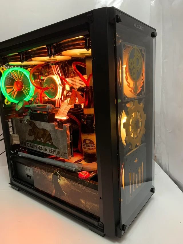 Fallout: New Vegas Fan Pays Homage With Epic Custom PC Build