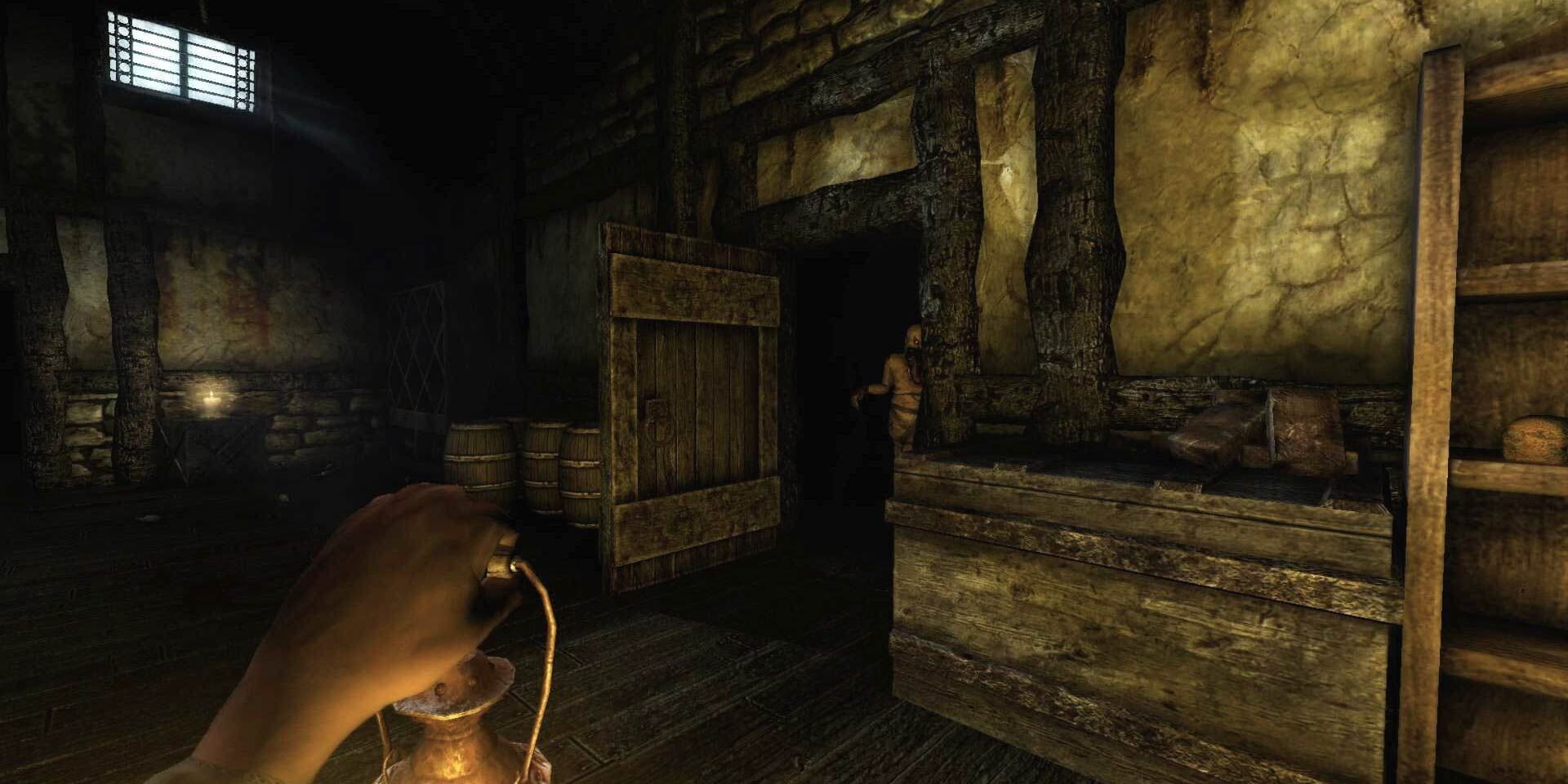 Looking through a doorway at a Gatherer in Amnesia: The Dark Descent.