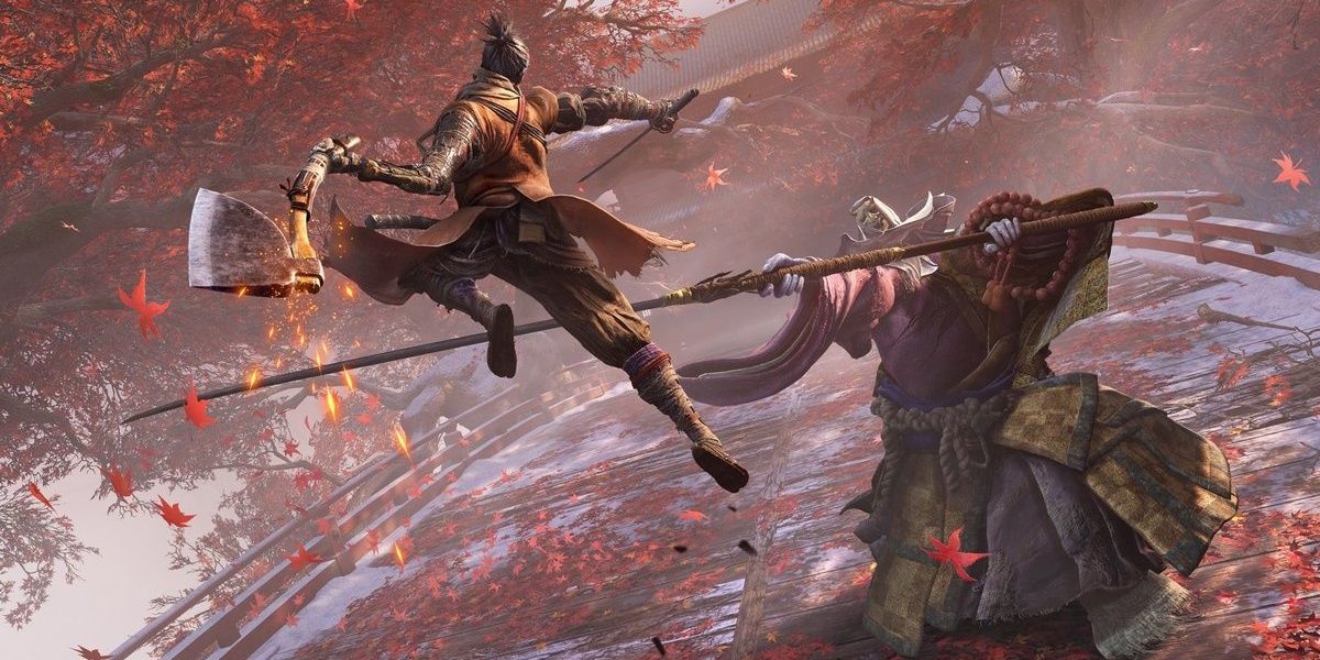 Sekiro fights the corrupted monk with his loaded axe