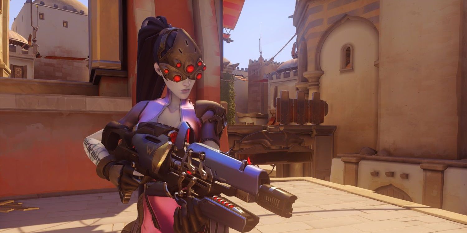Widowmaker uses her infra sight on temple of anubis