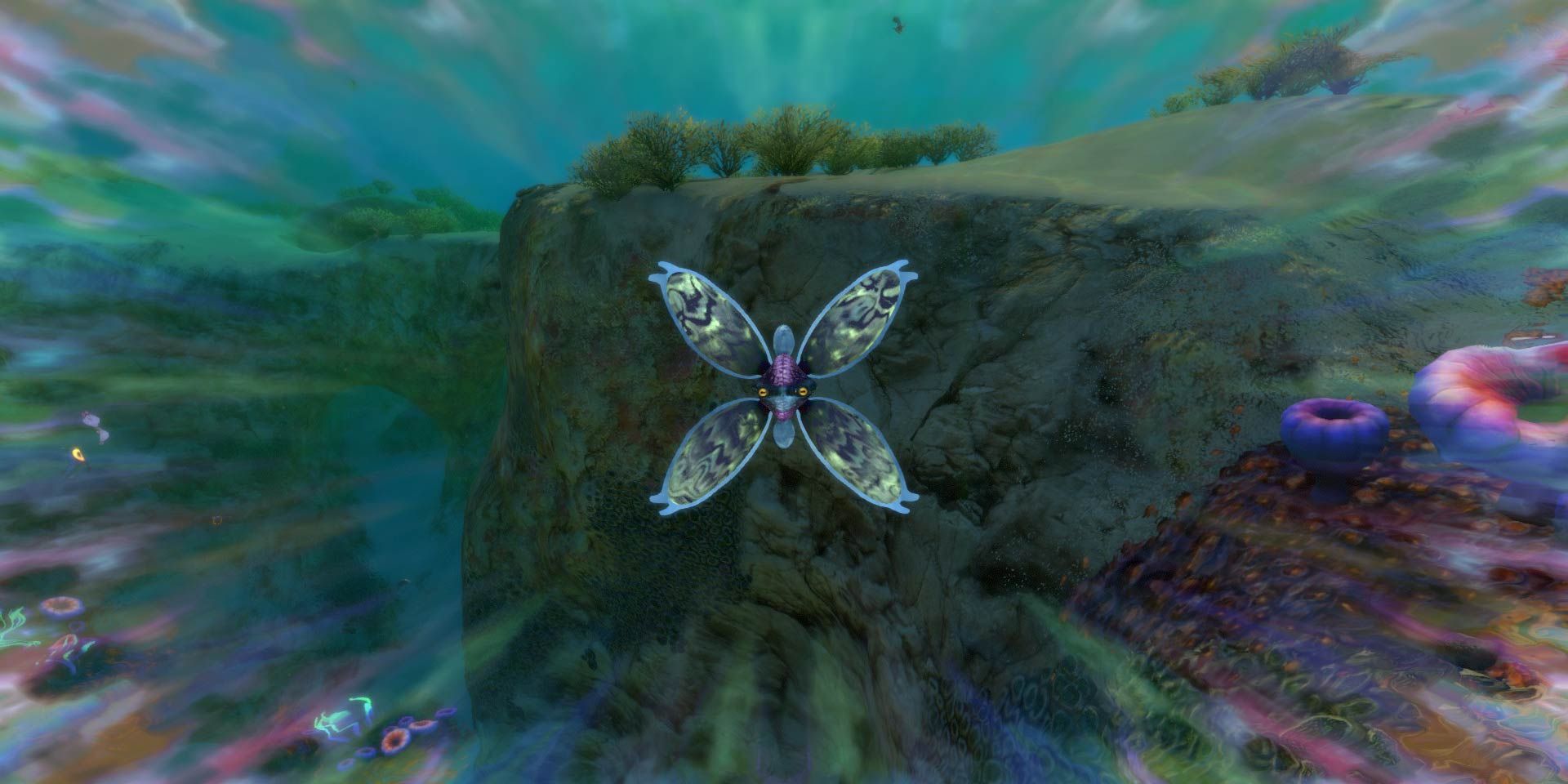 A Mesmer hypnotizing the player in Subnautica.
