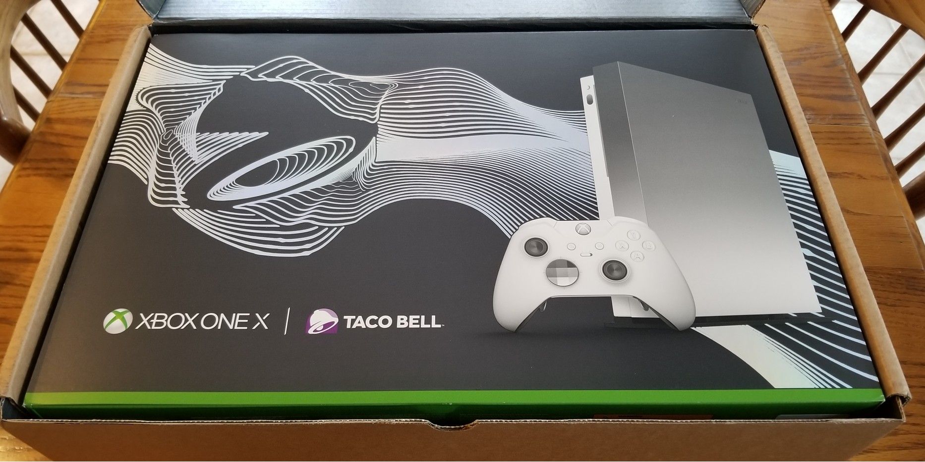 Taco Bell Platinum Xbox One X