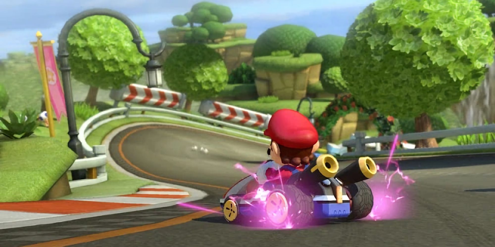 Mario Performing an Ultra Mini-Turbo in Mario Kart 8 Deluxe
