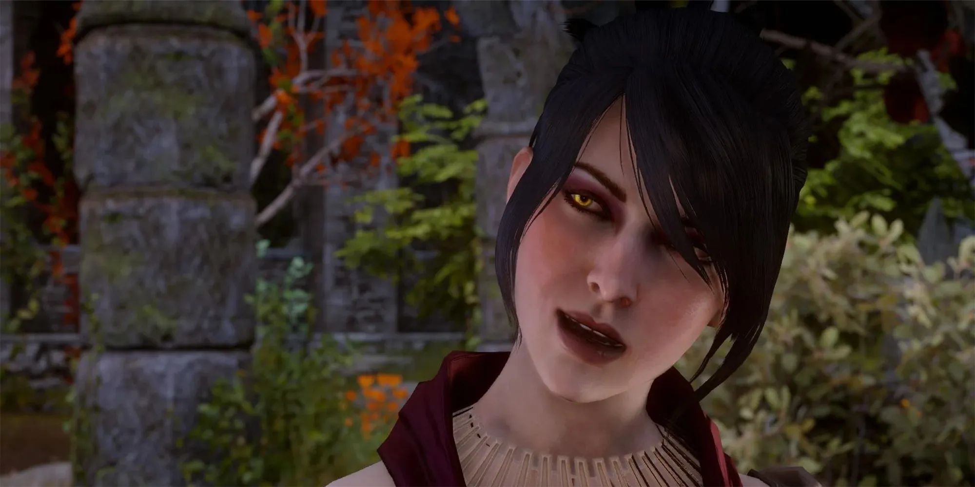 Close-up of the Morrigan witch from the Dragon Age series