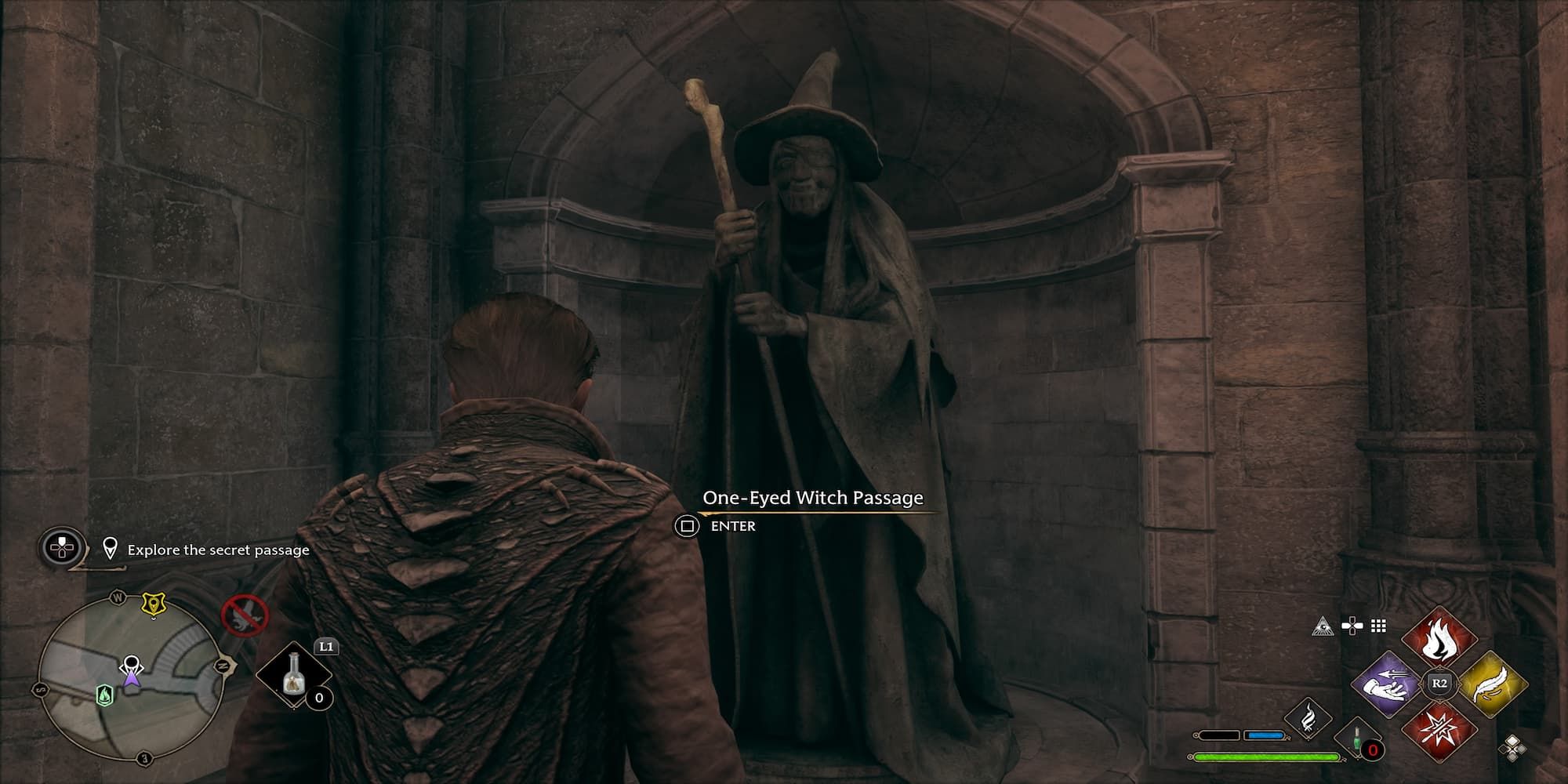 Player Interacting With The One-Eyed Witch Statue