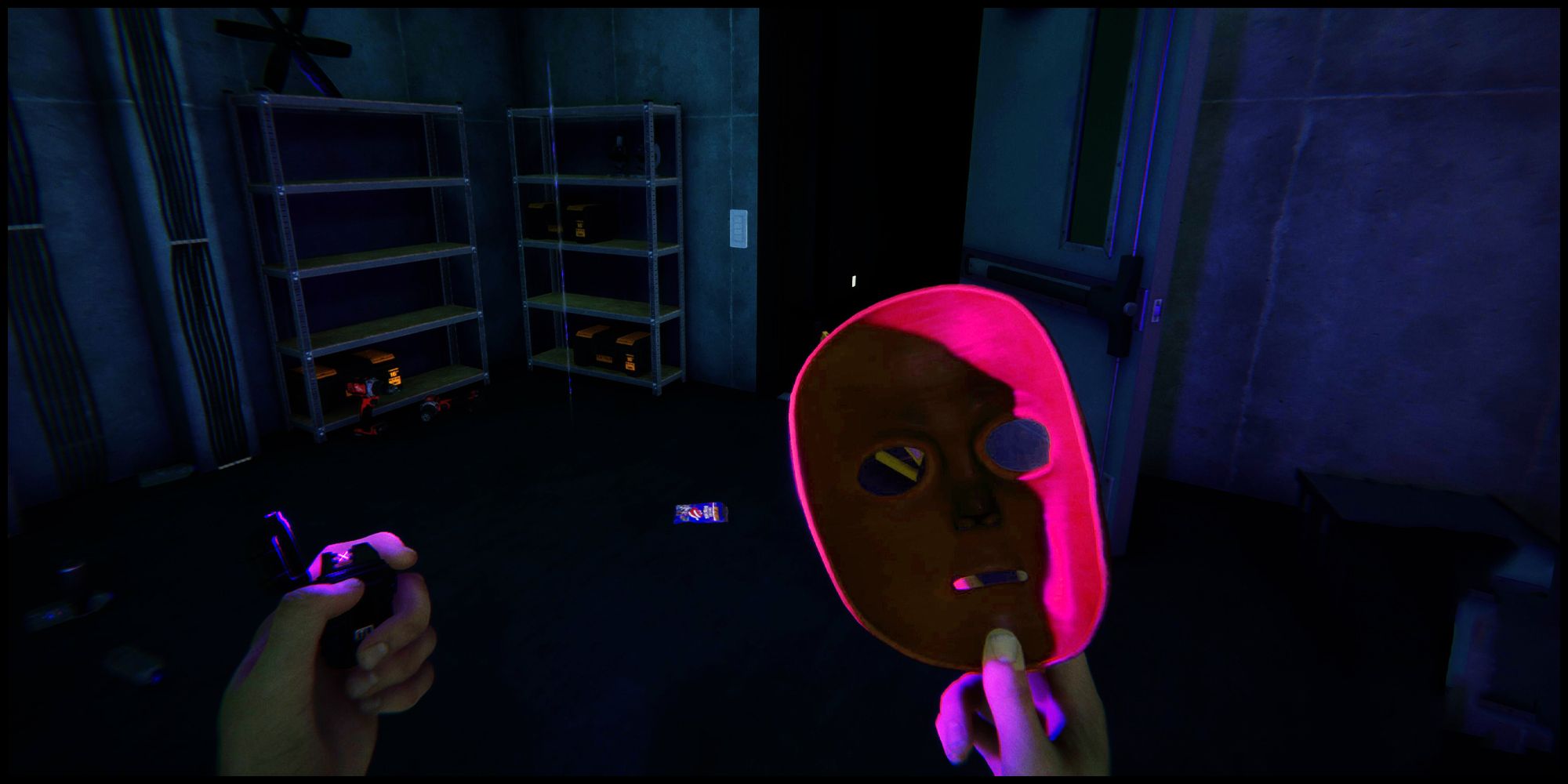 Screenshot of the Sons of the Forest mask lighter