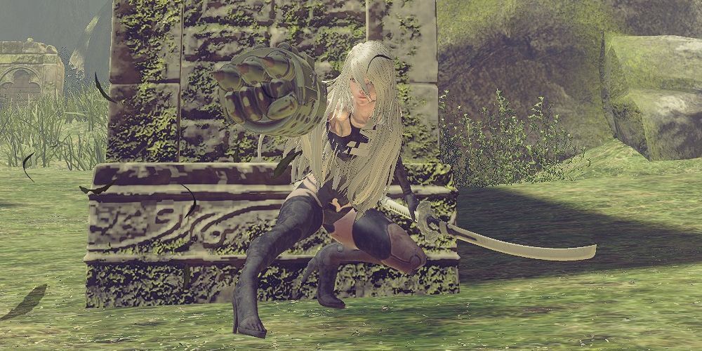 10 Best Weapons In NieR Automata, Ranked