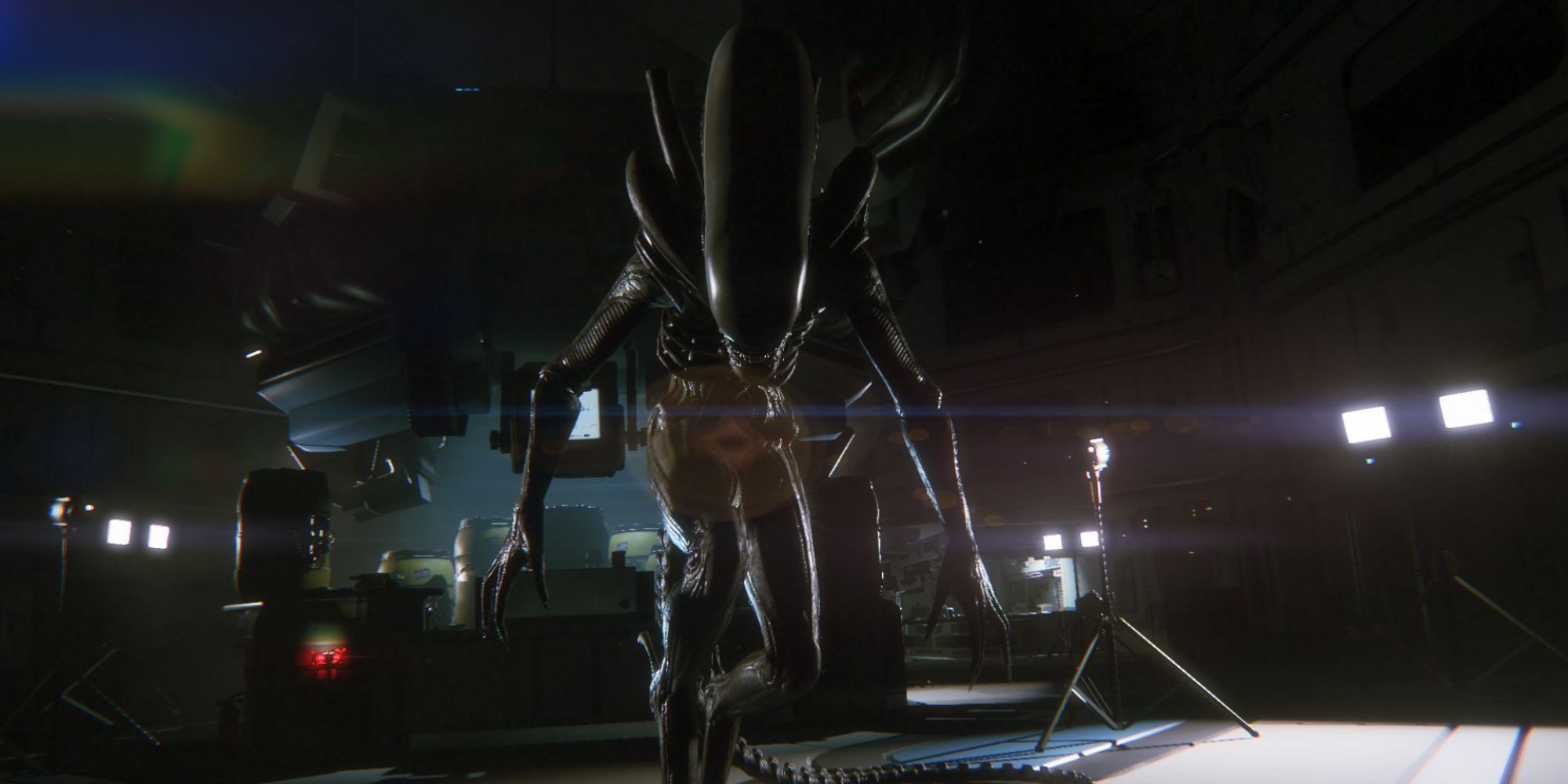 Alien: Isolation Xenomorph approaching player