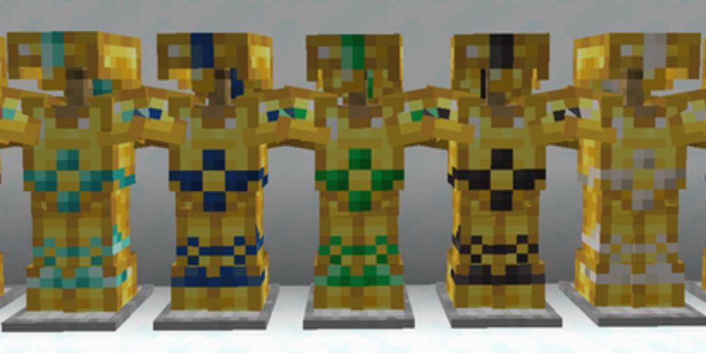 Dune Armor Trim on Gold armor from Minecraft