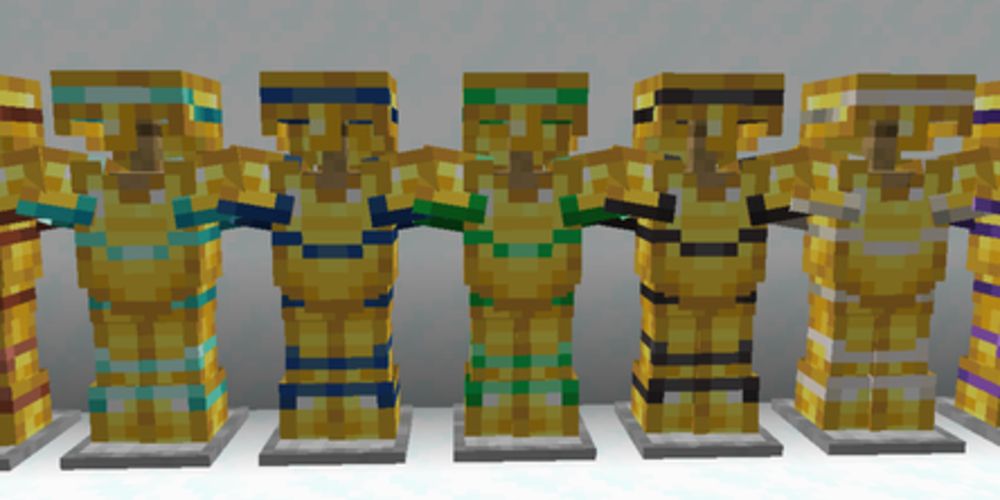Host Armor Trim on gold armor in Minecraft