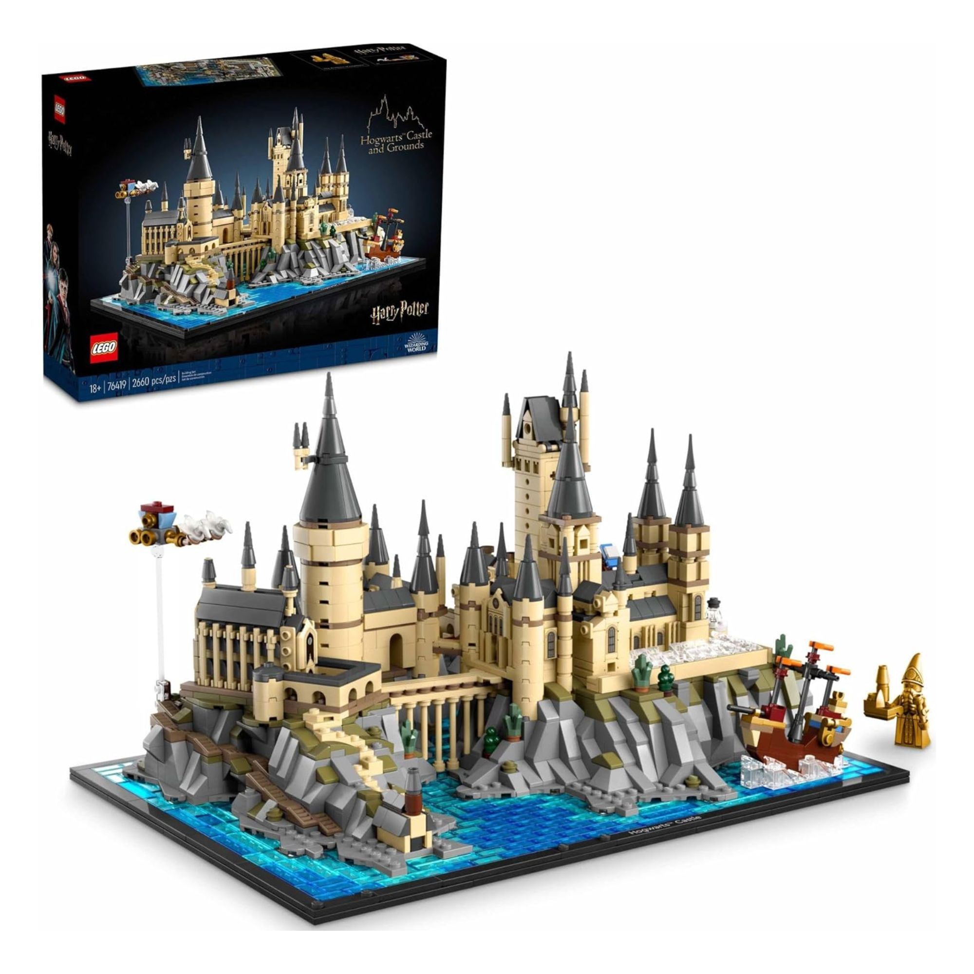 Product still of the Harry Potter LEGO Hogwarts Castle & Grounds on a white background