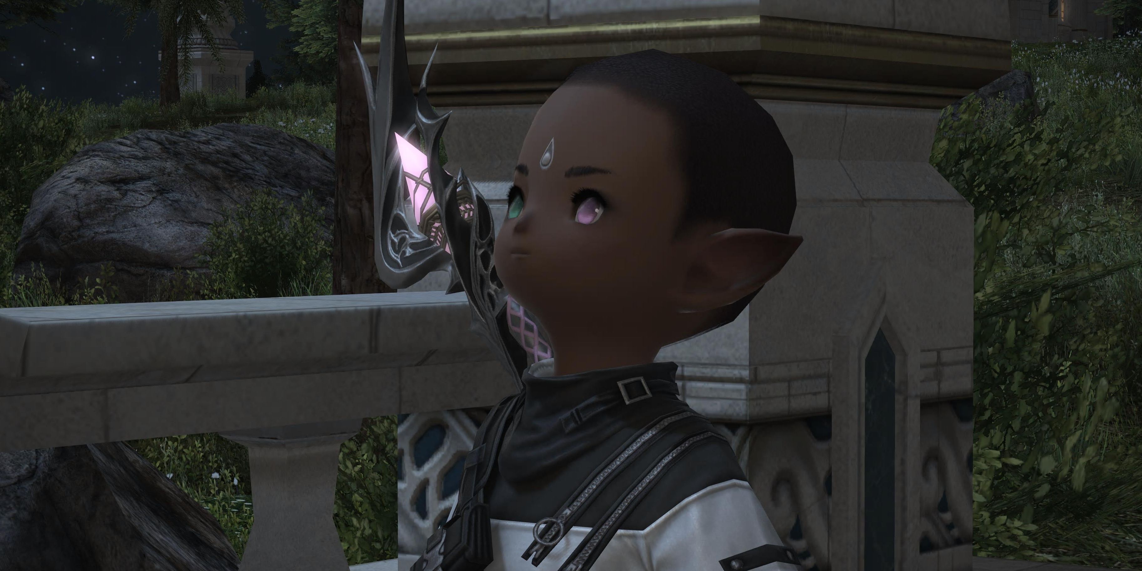 The Warrior of Light looks contemplatively at the sky in Final Fantasy 14