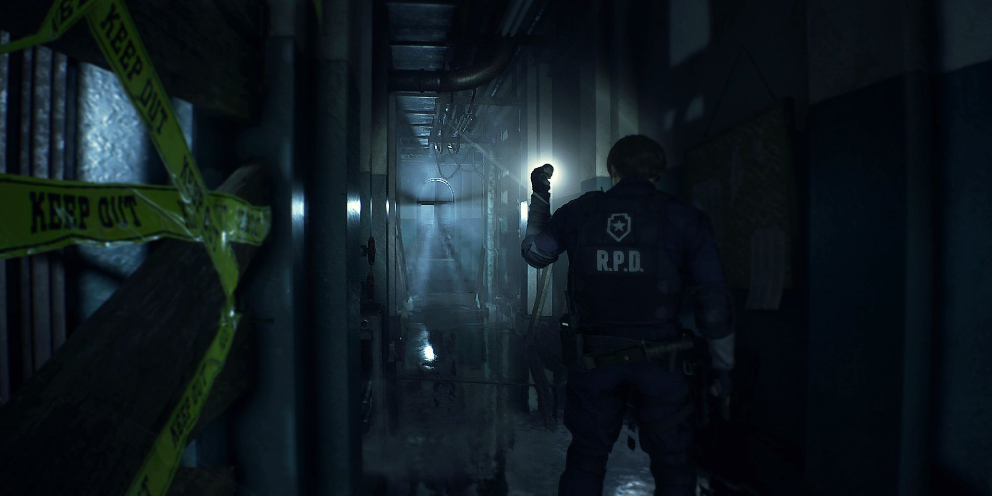 Resident Evil 2 Remake tunnel gameplay