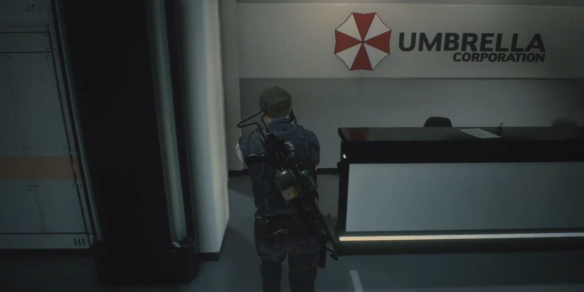 Leon enters Umbrella NEST in Resident Evil 2 2019