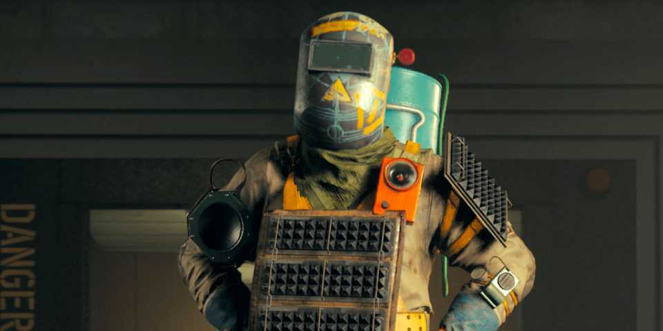 FBC: Firebreak: How To Neutralize Anomalies